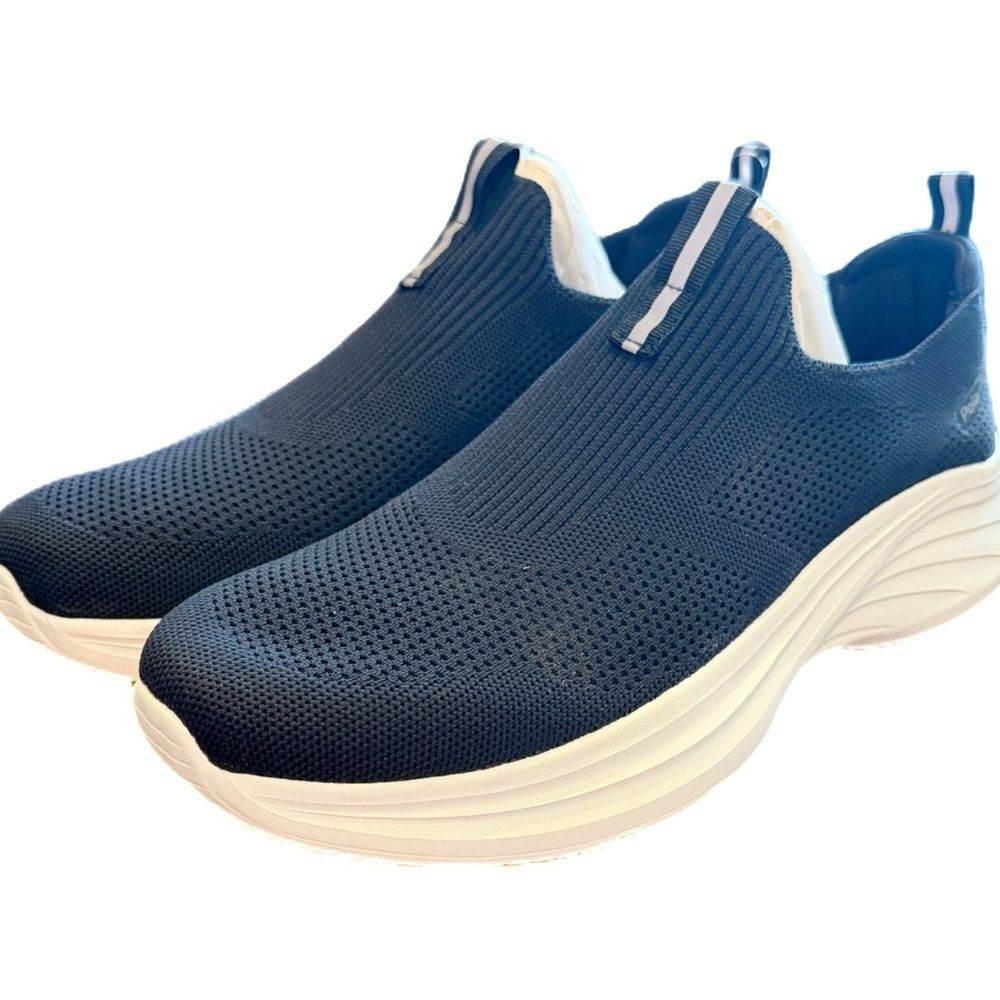 Mens lightweight Navy Slip-On Sneakers